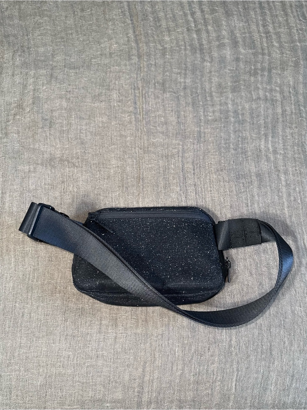 Lululemon Black Sparkly Belt Bag - Picture 2 of 3
